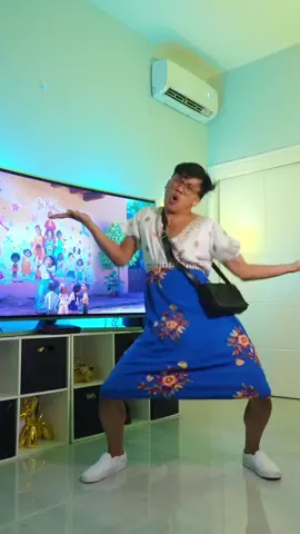 Replying to @anael_is_lost I think it’s time for a grandkid roundup!!! #familymadrigal #encanto