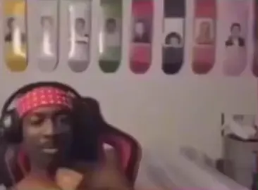 get off tik tok and get a job or something? #fyp #fypシ #fypシ゚viral #foryou #foryourpage #foryoupage #fypdongggggggg #brucedropemoff #job #joke #jokes #meme #memes #memestiktok #black #funny #lazy 