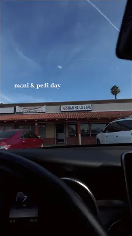 Mani and pedi days are the best days #getmynailsdonewithme #nails #manipedi #maniandpedi #gettingmynailsdone #spaday #spa #metime #HuluChippendalesDance #BetheReasonVisa #IntuitTouchdownDance 