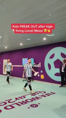 Well… wouldn’t you have had the same reaction?! 😂👋 #worldcup2022 #worldcup #argentina🇦🇷 #saudiarabia🇸🇦 #lionelmessi #messi #Soccer #football 