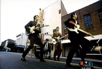 “The Right Place” by The Derailers (1999) #countrymusic #thederailers #therightplace #90scountry #oldcountry #realcountry 