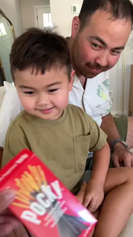 #PockyPartner Not sure it gets better than sharing your favorite Pocky snacks with your favorite people ❤️. Find your favorite flavor online or in the Asian aisle at your local grocery store! #ShareHappiness