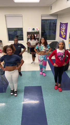 conceited challenge 👀 ? Dc: dazzlingdolphinettes #flomilli#conceited#batonrouge#dazzlingdolphinettes#dance #fyp @Flomilli 