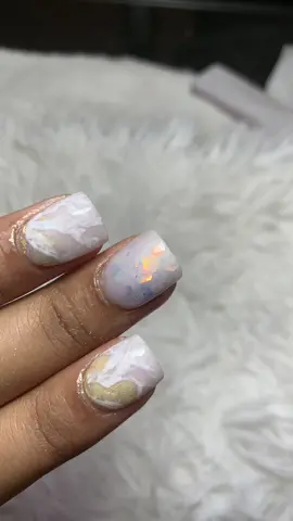 Un retoque rápido 🤩✅ #nails #nailsart #nailsvideotutorial #nailslovers 