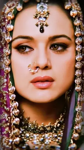 Main yahaan Hoon✨️ #Veerzaara #shahrukhkhan #preityzinta #mainyahaanhoon 