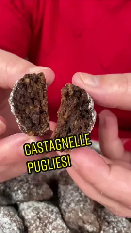 Manca un mese a Natale 🎄e vi propongo un dolcetto imperdibile: le castagnelle. Sono tipiche della Puglia e sono buonissime: morbide, profumate ed irresistibili! #natale #dolcinatalizi #piovonoricette 