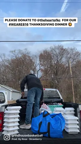 PLEASE DONATE TO THE HEART OF KANSAS CITY FOUNDATION FOR OUR #WEARE816 THANKSGIVING DINNER 🥘   𝙑𝙀𝙉𝙈𝙊 $𝙂𝙧𝙞𝙣𝙙𝙃𝙤𝙪𝙨𝙚𝘽𝙖𝙨𝙠𝙚𝙩𝙗𝙖𝙡𝙡 🙏🏾  Today we served over 150 people and we are back at it tomorrow for Thanksgiving Day 🦃  We are still taking donations. One act of kindness can change someone’s life. Be the change you want to see in the world #GrindHouseBasketball #iTrainWithMarcusWalker #homeless #thanksgiving #donate #community #kansascity #nonforprofit 