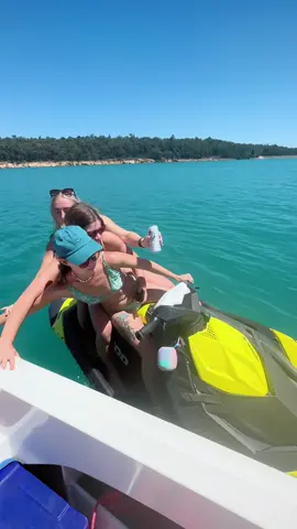 just one more person 🤪🫶 #fail #jetskifail #Summer #summerfun #perth #australia #wa #adventure #Outdoors #explore #summervibes #foryou #fyp