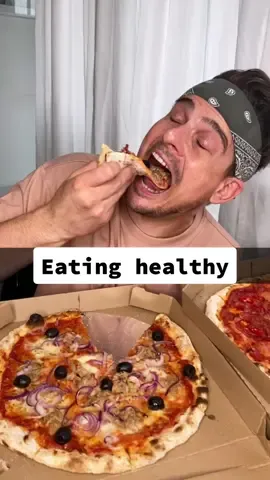 Diet always starts tomottow, right?🫠🍟🫶 . #chefkoudy#mnam#mňam#fastfoodhacks#foodfun#funfood#pizzapartynight#pizzaparty#foodloverforever  