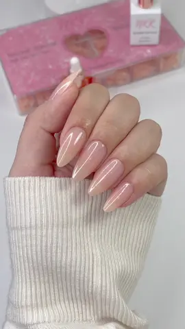 Soft Gel 💅🏻 #fypシ #nails #diynailsathome #gelnails #nailzkatkat #nailtutorial 
