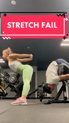 ARE YOUR GYM THIS CROWDED TOO?🙈😂😩 #fyp #foryou #foryoupage #gym #GymTok #gymgirl #stretching #stretch #flexible #aj #model #bam #fail #awkward #sketch #funny #weird 