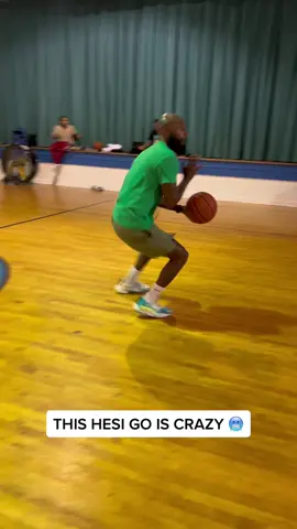 THIS HESI GO IS CRAZY 🥶    #GrindHouseBasketball #iTrainWithMarcusWalker #thanksgiving #basketball #basketballtraining #basketballtiktok #fyp #foryoupage 