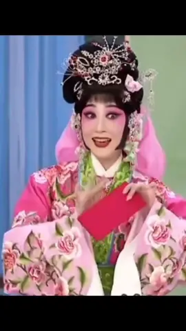 Can you guess how many colors of costumes? #chineseopera #foryoupage #fyp #beauty #pekingopera #foryou #opera #chineseculture 