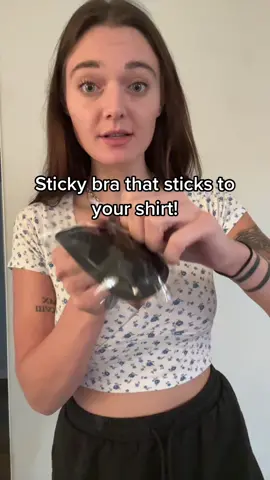 👏🏼 #reusablestickybra #adhesivepushup #stickybra 