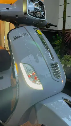Yukk monggo yang mau pespa listrik by uwinfly T3 murah aja cuman 10 jt an aja langsung datang aja ke garasipuri malang.. ready banyak warna nih 🥰🥰  #fypシ #vespalistrik #uwinflyt3 #listrik #cinematic 