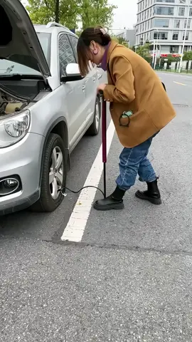 Portable multi functional vehicle tire inflatable pump for a car must have #TikTokMadeMeBuyIt #CarTok #LifeHack #blackfriday 