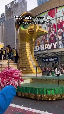 Happy Thanksgiving   #macysdayparade #macysdayparade2022 #newyork #nyc #timesquare #thanksgiving #turkey #travel #traveltiktok 