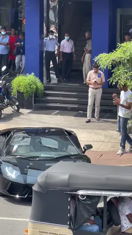 @queen__mal🌸❤️ @Ｗｅｅｒ¹ @🇱🇰Kavindu🇱🇰 @Thanuka Nihanjana <3 #trending #foryoupage #lamborghini සතා 🥶😶‍🌫️