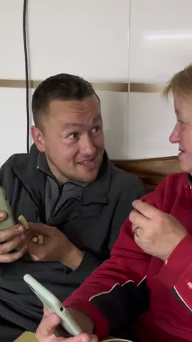 #електрик #мамасин #відключеннясвітла 