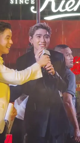 สปิริตสูง ฝนตก #พีพีกฤษฏ์  ก็สู้ อยู่บนเวทีกลางฝนกับ #แฟนคลับ #พีพีบิวกิ้น #พีพี #bkpp 