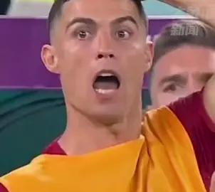 Ronaldo was scared out of the emoticon pack!  Ghanaian players secretly hid behind the Portuguese goalkeeper and almost stole the ball to equalize the score#2022worldcup #football #footballtiktok #worldcup #footballvideo #ronaldo 