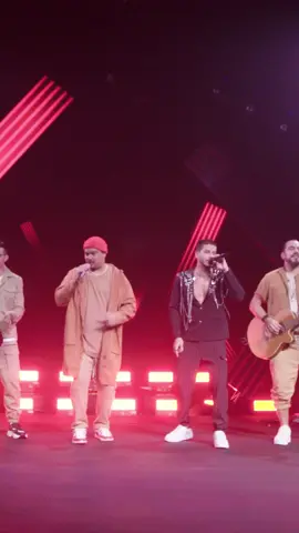 Essa collab ficou incrível,  Assista agora 