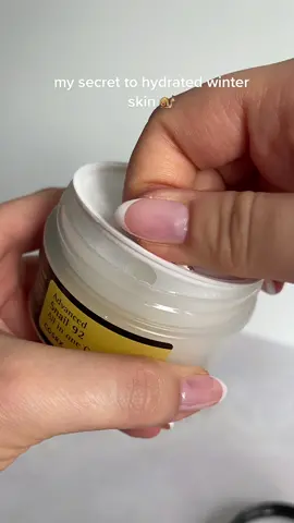 @cosrx_official Snail Mucin all in one cream is a skin saviour 🫶🏼 thicker than the essence so it’s perfect for dry winter skin #skincareasmr #skincaretips #dryskincare#snailmucin  