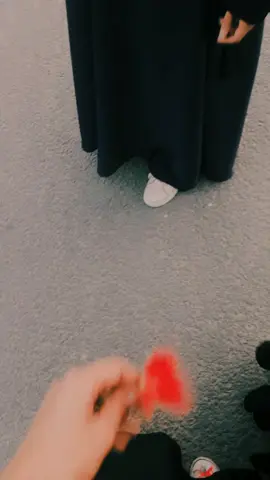 💔🙌 #tiktoker #tikt #friends #emotions #emotional #pov #povstories #povestitoruldefilm #foryoupage #for #foryourpage #foryou #sadness #memories #memoriesbringback #memorialday #songwriter #songkhoe247 #viralvideo #trending #university #uni #bestfriend #bestie #flowers #heartbroken 