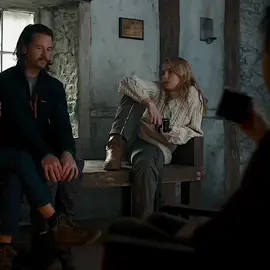 two idiots #villanelle #villanelleedit #villaneve #villaneveedit #killingeve #sandraoh #evepolastriedit #evepolastri #villaneve #wlw 