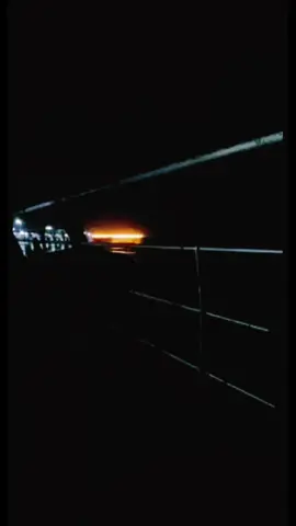 الشوق  قد  ملّ  صبري  وملّ  السوالف                               ‏والقلب ما طاق حمل الهوى والعواطف😔