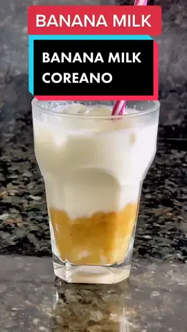 Banana Milk Coreano #bananamilk #koreanbananamilk #bebidacoreana #leitedebanana  #receitacoreana 