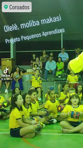 Olelê, Molina Makasi.  #africa #pequenosaprendizes #coroados #amizadeverdadeira #aluno #natureza 