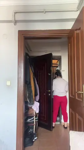 Oha kargocu bana ne gondermiş arkadaşlar kargocu kim ya cıksın ortaya artık #leylagural76 #iğdır #lgfc #tiktokkeşf #tiktokkeşfetimiaçartık #keşfeteyizzzz #babyface 