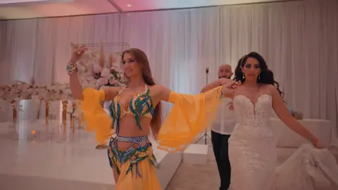 Weddings 🕊💞#bellydance #danceshow 
