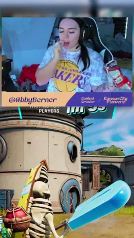 Why am I always eating😂 twitch: abbyberner #fortnite #funny #GamerGirl 