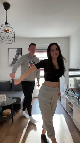 asked him to do this dance with me 🥺🧸🥰 #boyfriendgoals #couple #dance #santatellme #christmasdance #christmasvibes #trend #makeitviral #coupledance 
