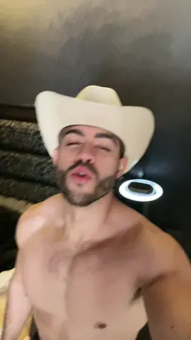 A veces si es esa la medecina esa que decian en el rancho 🫶🏻🤪😂🐓❤️