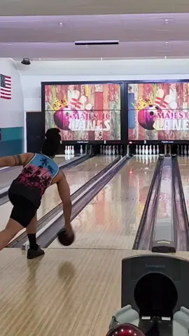 Lil smooth Thang #bowlersoftiktok #bowling #viral #fypシ 