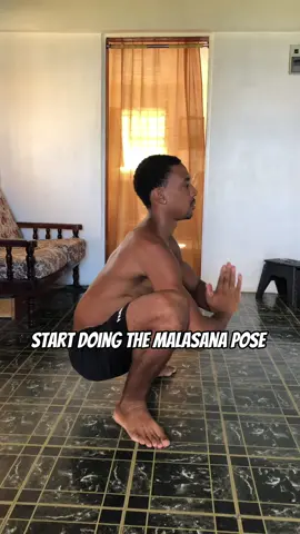 You need to start doing the Malasana pose for a great amount of benefits. Majority of us live a very sedentary lifestyle and this causes a lot of things to become rigid and tight so yoga poses like this help to alleviate and prevent these problems, some cultures eat like this or even sit like this for prolonged periods of time #yogapose #malasanapose #mobilitytraining #fypシ゚viral 