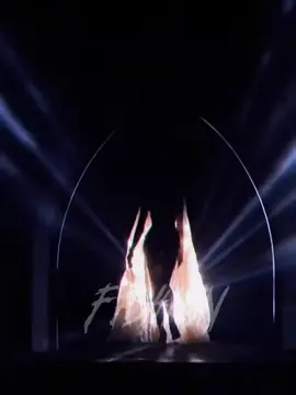 lọ lem châu á 😘 #hhennie #beautyqueen #quaithao_team #tuhaonhansacviet #missuniverse #unimedia #vietnam #miss #fyp #beauty #xuhuong #tiktok #xh #trending #fashion #catwalk #music #model #dance #up #update #up 