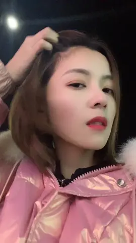 biting lip, feeling?