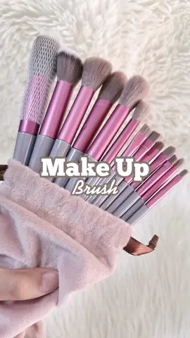 13 Pcs Make Up Brush !! Super worth it ang ganda, with free pouch bag pa and free shipping na Click the yellow basket to buy 🛒  #makeup #makeupph #makeupbrushes #brushset  #makeuptutorial #eyeshadow #affordable #budolbycess #trend #viral #xyzbca #fypシ 