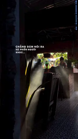 Chẳng dám nói ra sợ phiền người khác…