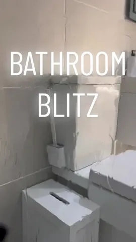 A Monday morning bathroom blitz #bathroom #cleaning #CleanTok #satisfyingcleans #cleaningmotivation #mondaymotivation #cleanwithme #cleaningtips #LearnOnTikTok #sahmlife #fyp