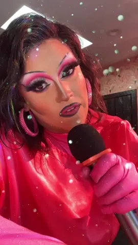 Ho Ho Hoe!  #merrychristmas #drag #cardi 