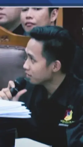 Sedikit hiburan di sidang ke 6😂 udh malam ngantuukkk dia jadi ga fokus keknya wkwkwk  #torangdengicad #savebharadae #savebharadaeliezer #saverichardeliezer #richardlumiu  #richardeliezer #bharadae #foryou #fyp #CantikGakAdaBatasan 