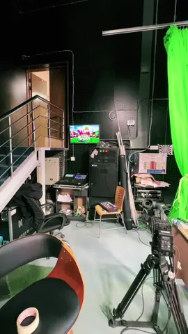 Behind the scenes of my World Cup Fantasy Football Live TV show! #FIFAWorldCup #FootballFan #celebratefootball #fantasyfootball 
