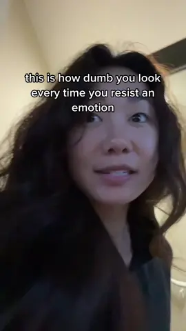 For my people who resist any negative emotion…this really helped me. We can survive discomfort ❤️ #feelings #healing #acceptance #awakening #emotions #resistance #artofallowing 