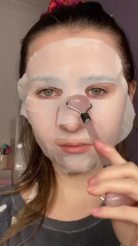 Replying to @💙✨Writing Vibes✨💙 do some nighttime skincare with me ✨✨#skincare #acne #storytimes 