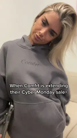 Use code: CYBER30 link in bio!#comfrt #comfrtco 